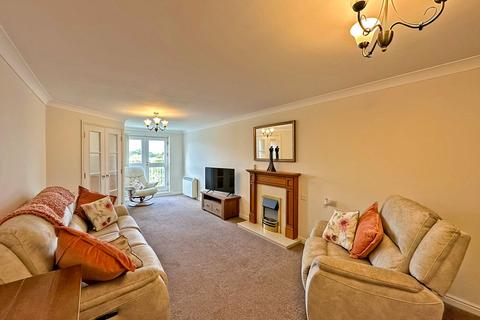 1 bedroom apartment for sale, Wombrook Court, Wombourne, WV5