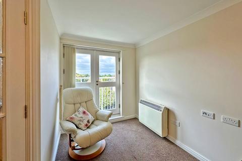 1 bedroom apartment for sale, Wombrook Court, Wombourne, WV5
