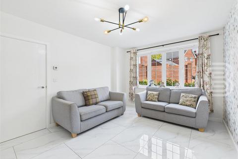undefined, Spear Thistle Close, Rugby CV21