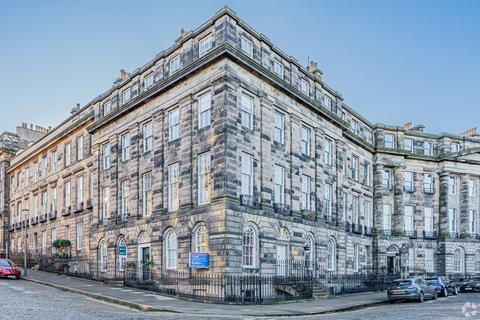 Office to rent, 43 Moray Pl Edinburgh EH3 6BT