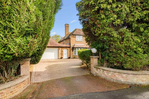 4 bedroom detached house for sale, Oadby, Leicestershire LE2