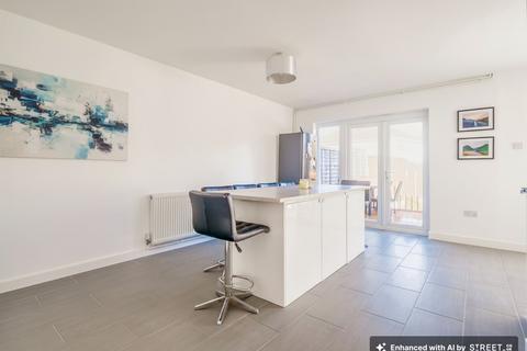 3 bedroom semi-detached house for sale, Chancel Close, Benfleet SS7