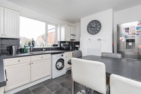 3 bedroom semi-detached house for sale, Leighville Drive, Herne Bay
