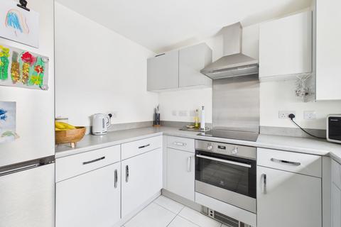 59 Catterick Way, Towcester, NN12 6NX