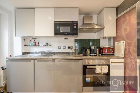undefined, Cunard Walk, London, SE16