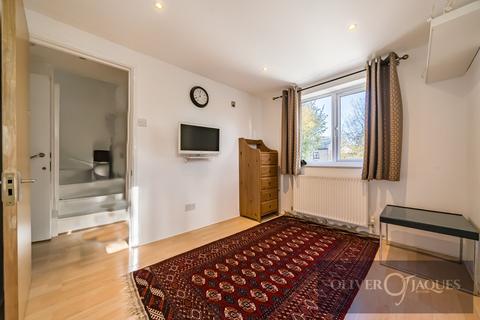 undefined, Cunard Walk, London, SE16