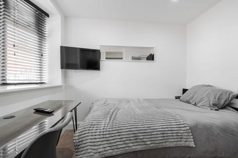 6 bedroom house to rent, Needham Road, Liverpool L7
