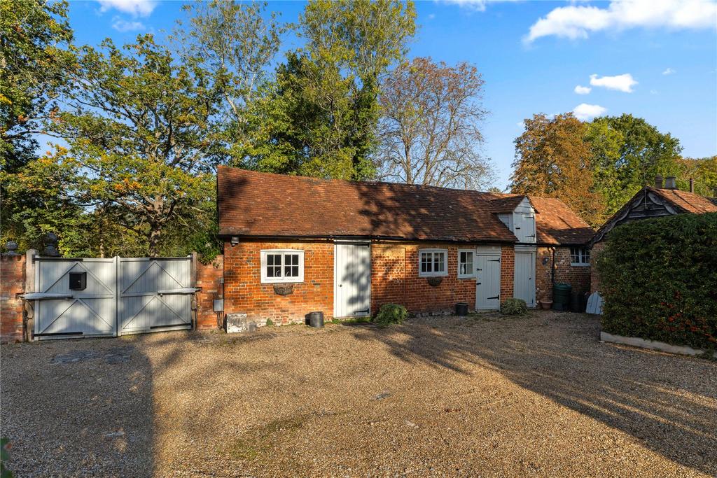 Detached Studio