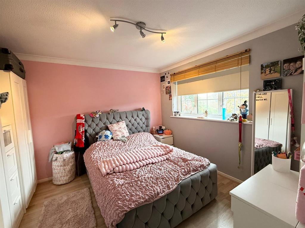 Bedroom.jpg