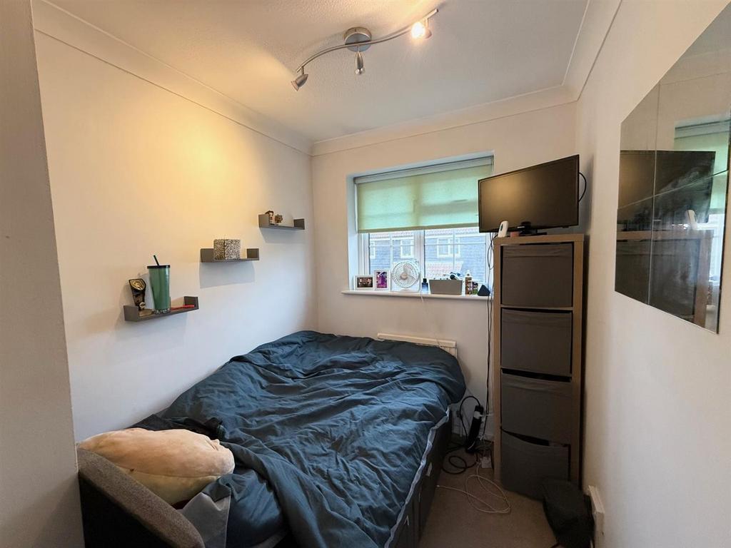 Bedroom.jpg