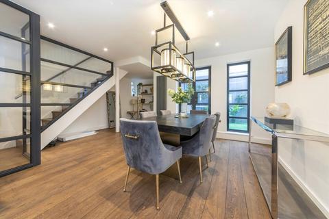 undefined, Gunter Grove, London SW10