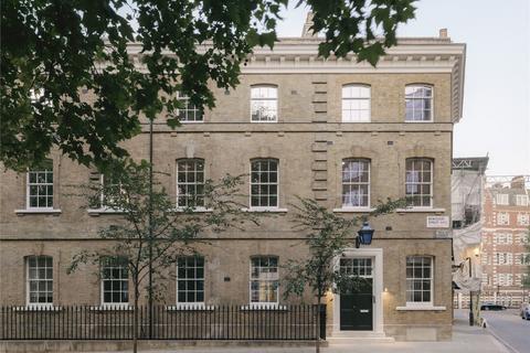 Newcourt Street, London, NW8