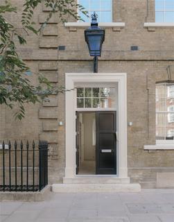 3 bedroom apartment to rent, Newcourt Street, London, NW8