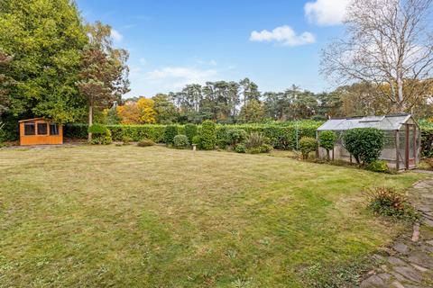 3 bedroom detached house for sale, Gorse Hill Road, Virginia Water
