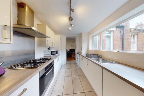£135pppw - Greystoke Avenue, Sandyford, NE2