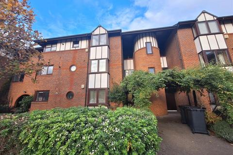 3 bedroom flat to rent, Caversham Wharf