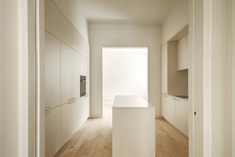 3 bedroom apartment to rent, Newcourt Street, London, NW8