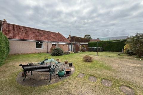 3 bedroom detached house to rent, Bonfield Road, Strathkinness, Fife