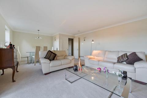 undefined, Oakleigh Park North, Oakleigh Park