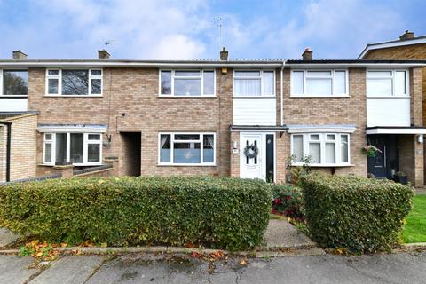 3 bedroom terraced house for sale, Wellington Road, Stevenage