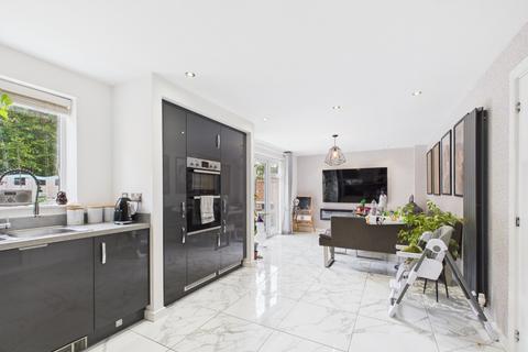 4 bedroom detached house for sale, Salmon Close, Cottingham, East Riding Of Yorkshire, HU16 5LZ