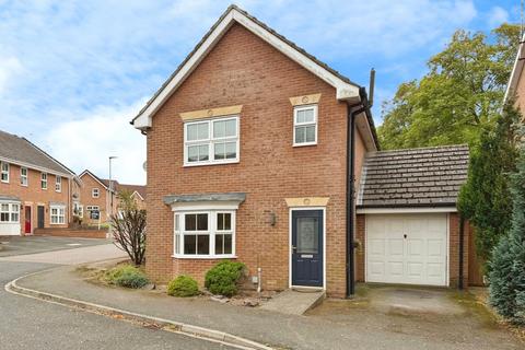 3 bedroom detached house for sale, Nightingale Close, Barton-Upon-Humber, Lincolnshire, DN18 6GA