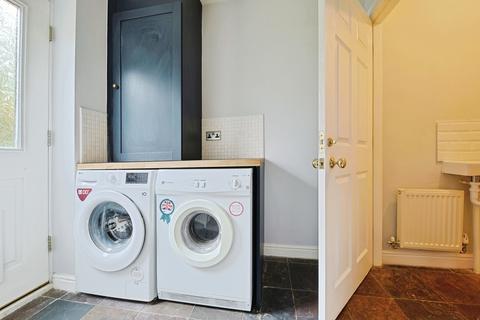 3 bedroom detached house for sale, Nightingale Close, Barton-Upon-Humber, Lincolnshire, DN18 6GA