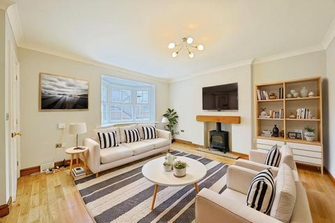 3 bedroom detached house for sale, Nightingale Close, Barton-Upon-Humber, Lincolnshire, DN18 6GA