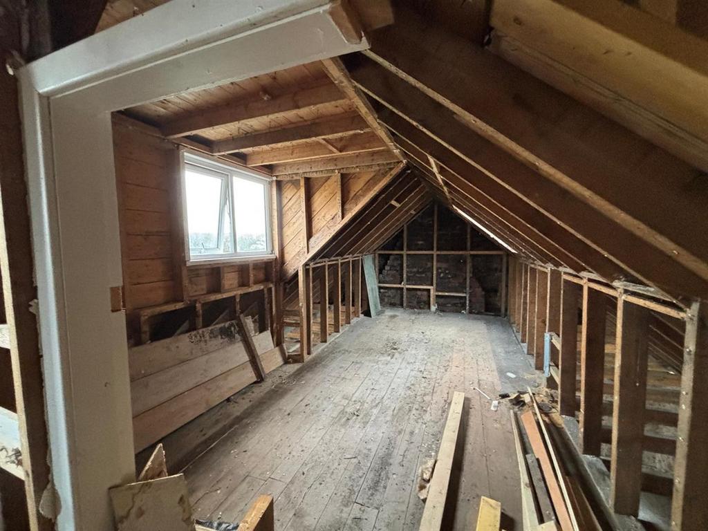 Second floor rear
