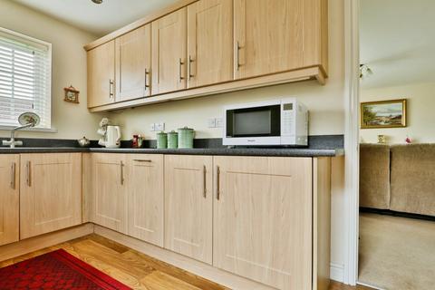 3 bedroom detached bungalow for sale, Newland Close, Driffield YO25