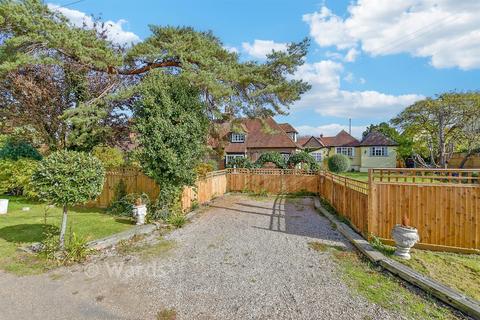 4 bedroom character property for sale, The Drove, Whitstable CT5