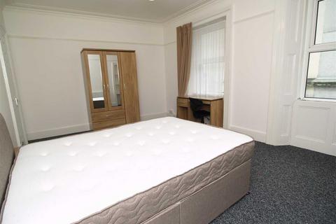 undefined, Clifton Place, Plymouth