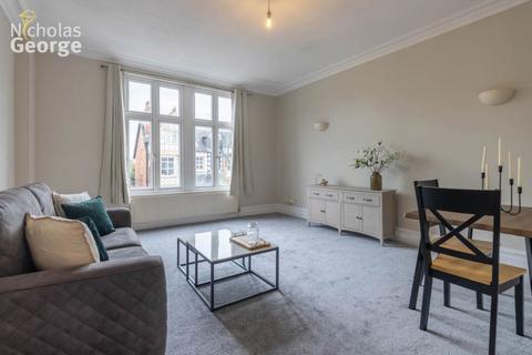 undefined, Grove Ave, Moseley, B13 9RU