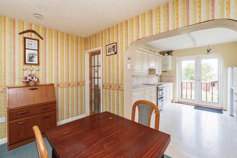 3 bedroom detached bungalow for sale, Grosvenor Road, Whitstable