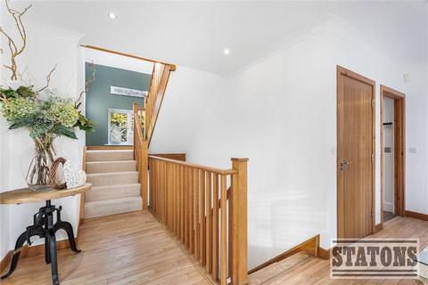 4 bedroom semi-detached house for sale, Tanfield Farm, Hammondstreet Road, West Cheshunt, Herts, EN7