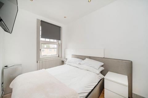 3 bedroom flat for sale, Wandsworth Road, London SW8