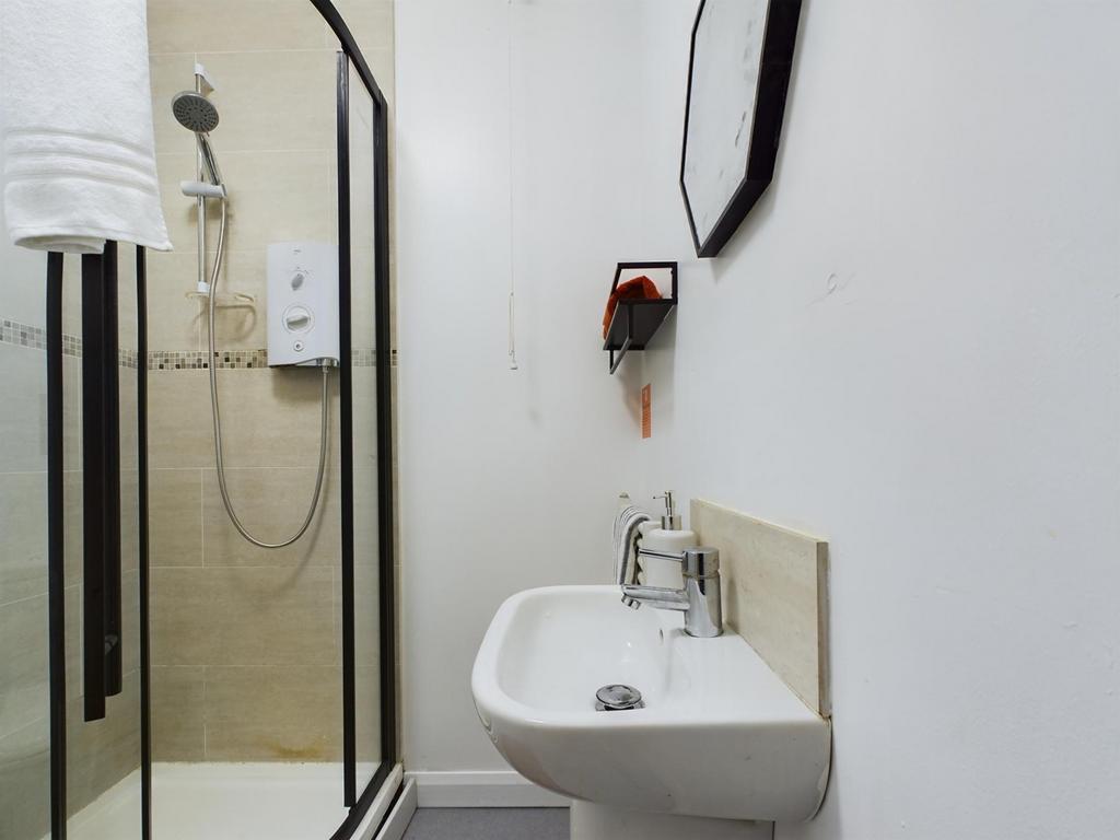 A modern and well-maintained bathroom featuring...