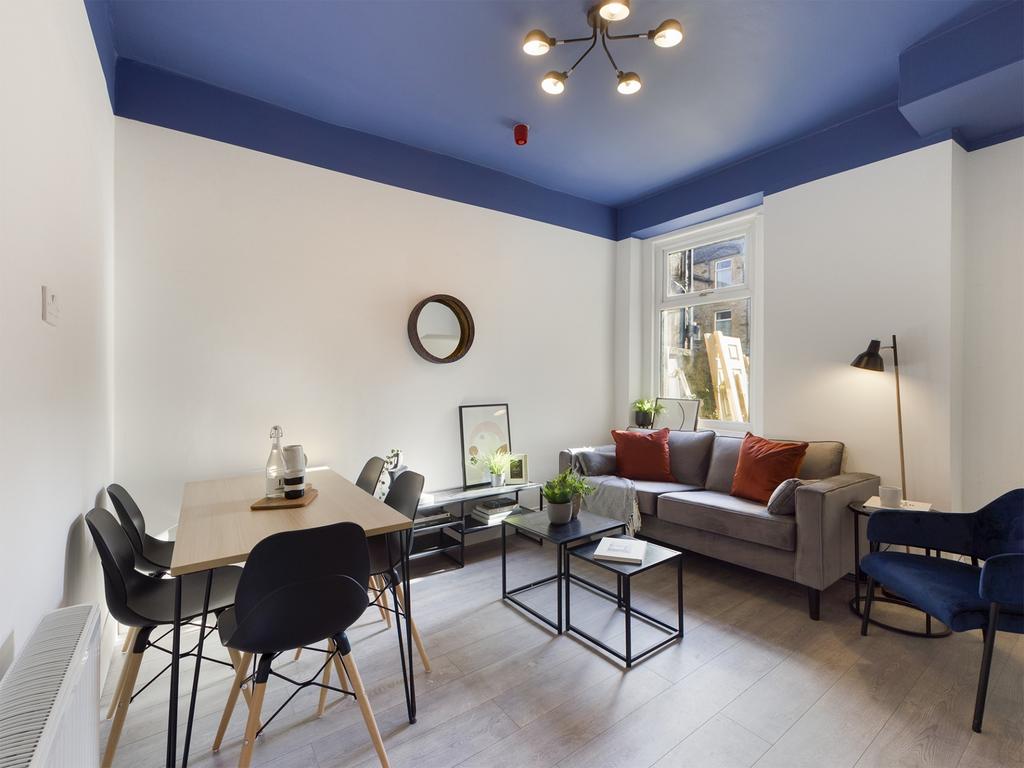 A bright and spacious contemporary living room ...