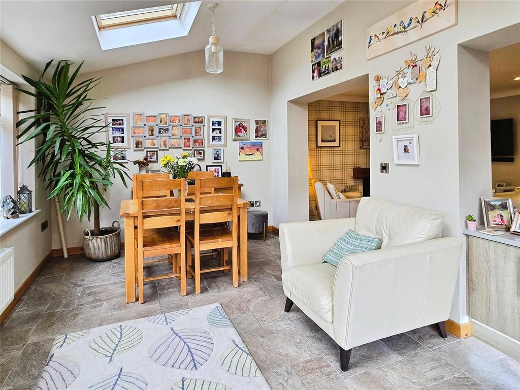 Family/Dining Room
