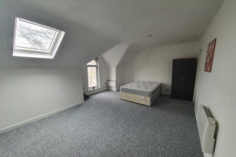 1 bedroom flat to rent, Flat ,  Norman Road, Manchester