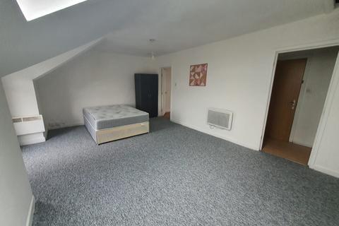 1 bedroom flat to rent, Flat ,  Norman Road, Manchester