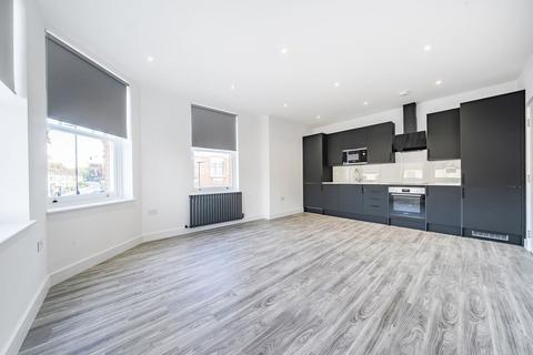 2 bedroom flat to rent, Rippolson Road, London, SE18