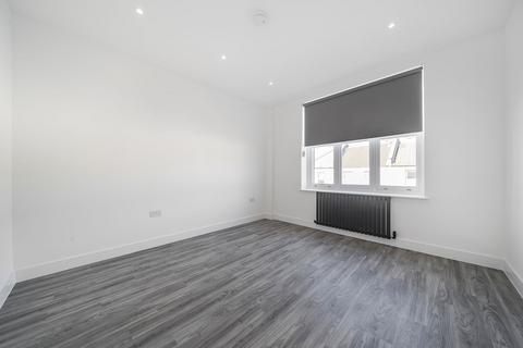 2 bedroom flat to rent, Rippolson Road, London, SE18