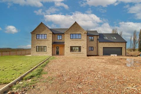 undefined, Primrose Hill, Doddington