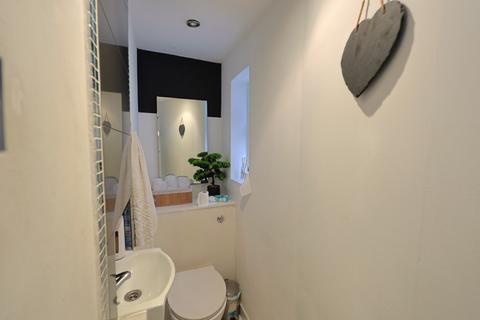 5 bedroom detached house for sale, Kings Drive, Edgware, Greater London, HA8