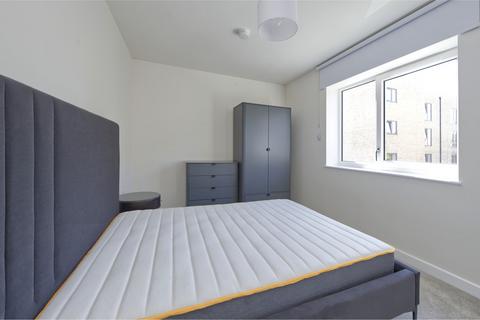 2 bedroom apartment to rent, at Manchester, 6 Iris House 1, Plum Mews SW17