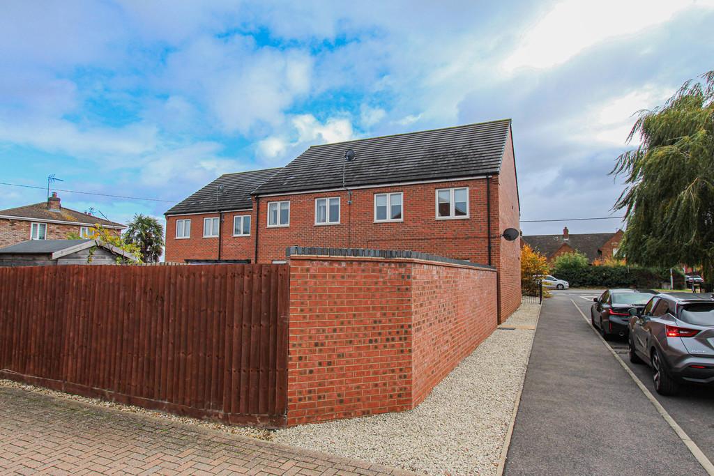 Rear Aspect