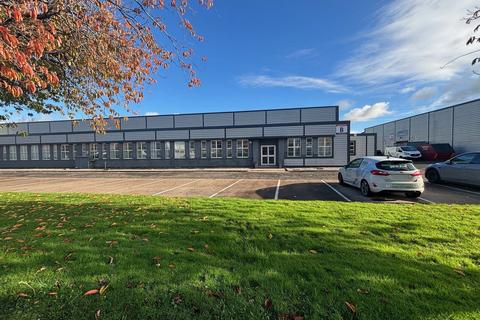Distribution warehouse to rent, 47-67B Montrose Ave Glasgow G52 4LA
