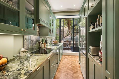 undefined, Montpelier Square, Knightsbridge SW7
