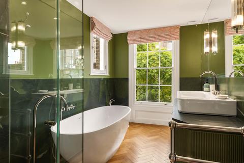 undefined, Montpelier Square, Knightsbridge SW7